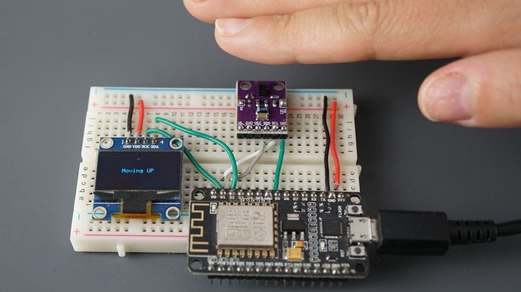 APDS9960 with ESP8266 - Moving Up Gesture Detection