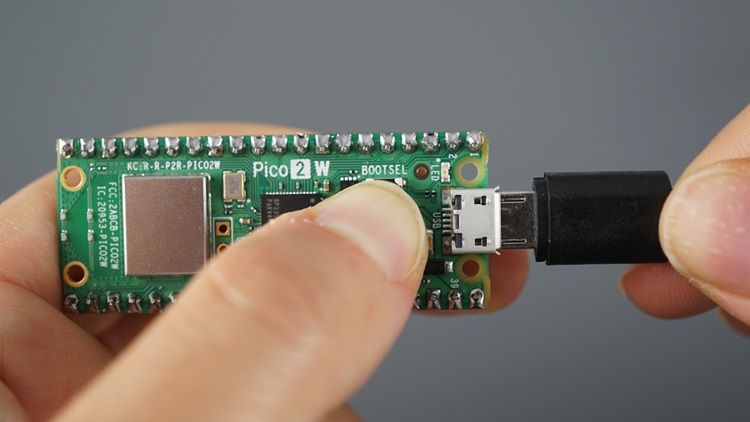Put Raspberry Pi Pico 2 into Boot Mode